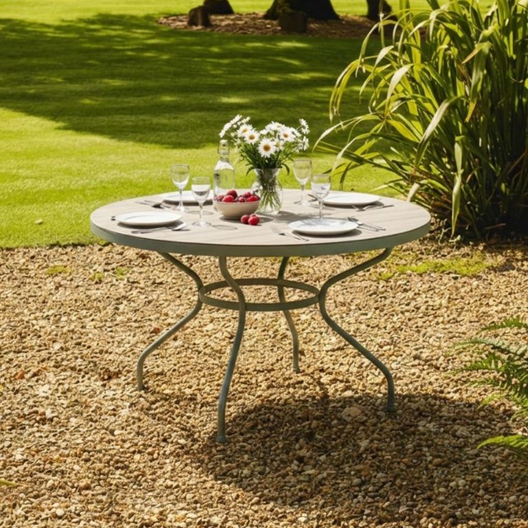 Bergen Garden Round Dining Set - 4 Seater - 150cm - Green Metal - 4 Stacking Armchairs