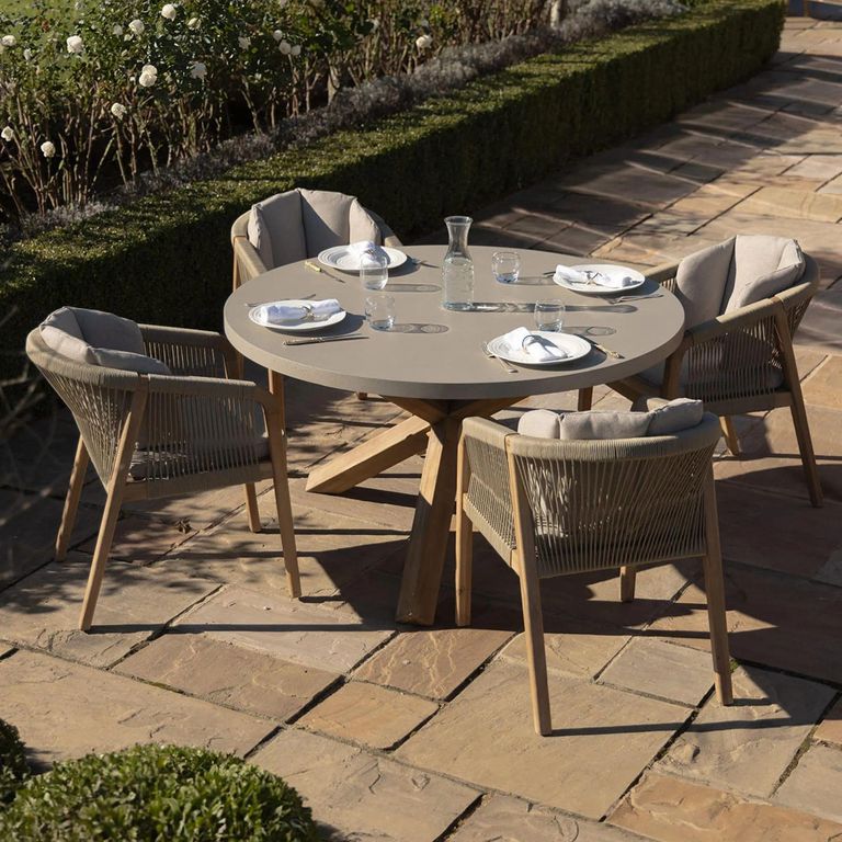 Martinique Round Garden Dining Set - 4 Seater - 135cm - Light Brown