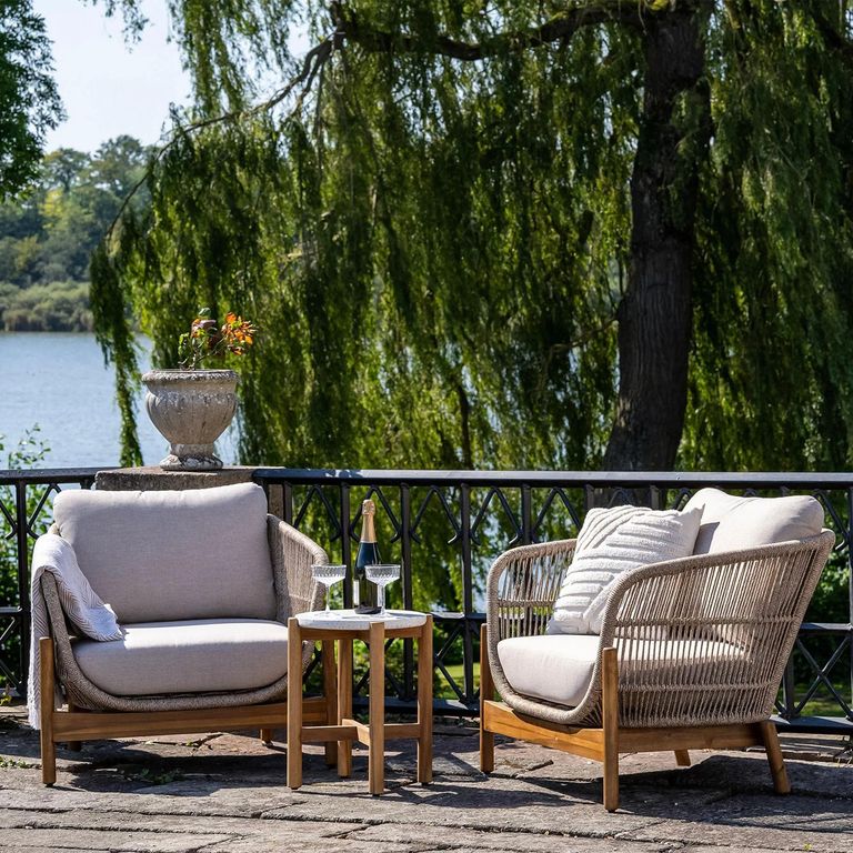 Terracina Round Garden Side Table - White Concrete Top