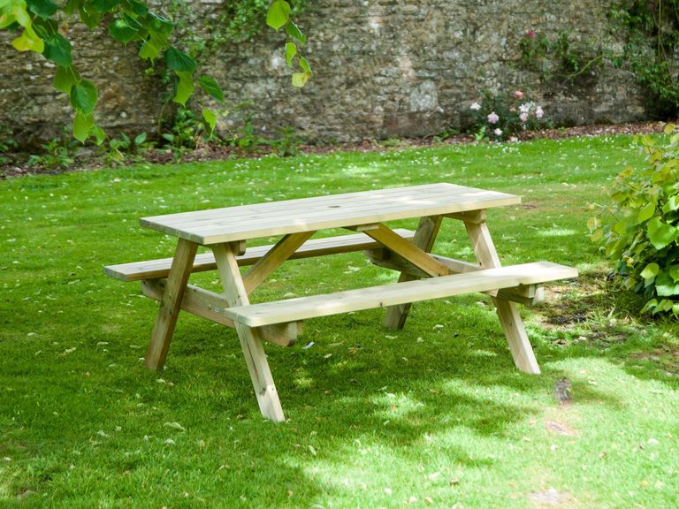 Pine Woburn Garden 5ft Picnic Table