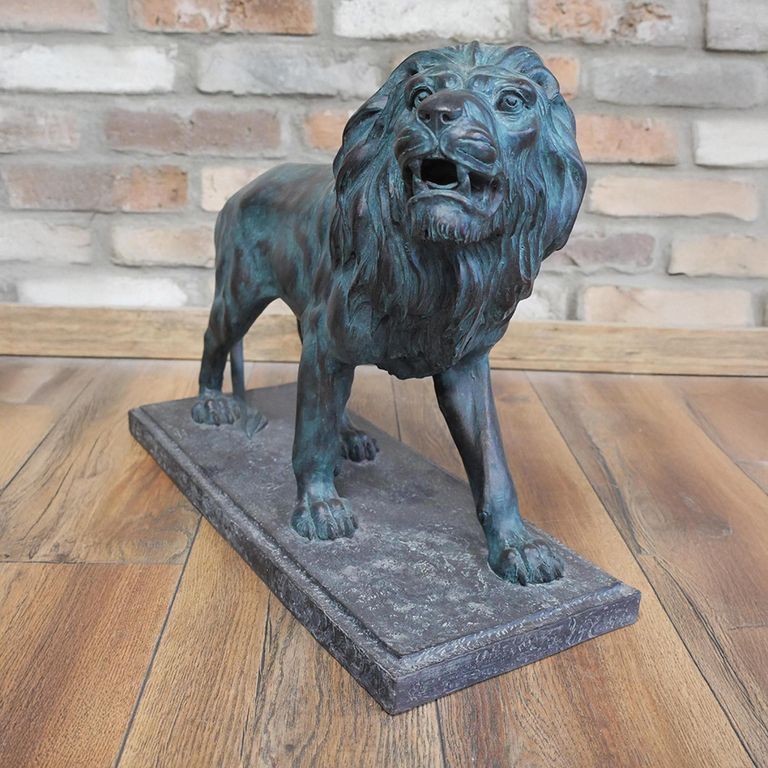 Pair of Lions - Black Resin - Set of 2