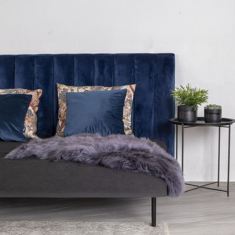 Throw - Lambskin - Grey