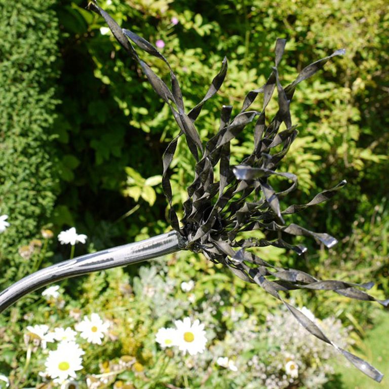 Garden Bull Statue - Metal