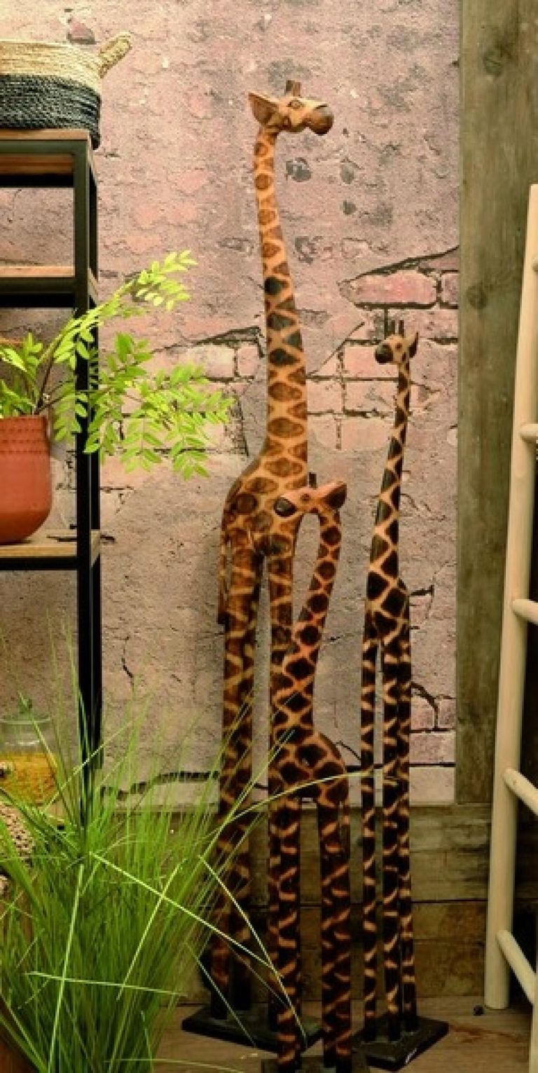 Natural Giraffe - 20cm