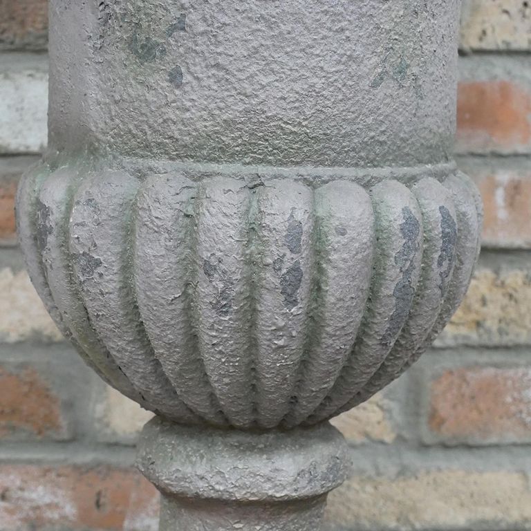 Garden Urn - Pedestal - Plant - Grey - Metal