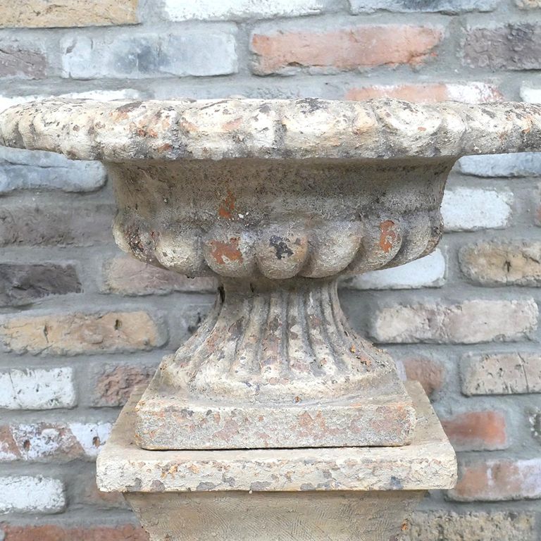 Garden Urn - Pedestal - Plant - Grey - Metal