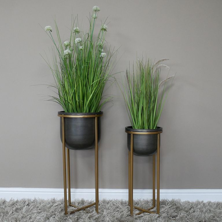 Small Planters - Set of 2