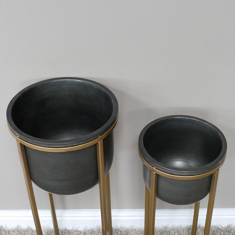 Small Planters - Set of 2
