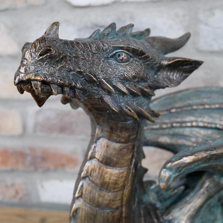 Resin Dragon Statue