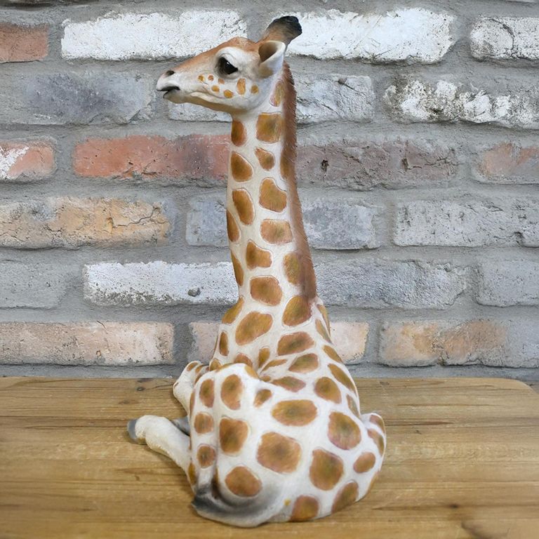 Resin Giraffe Statue - Set of 2