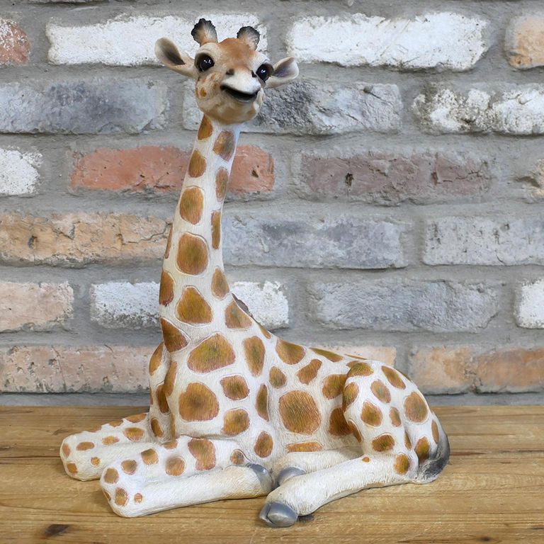 Resin Giraffe Statue - Set of 2
