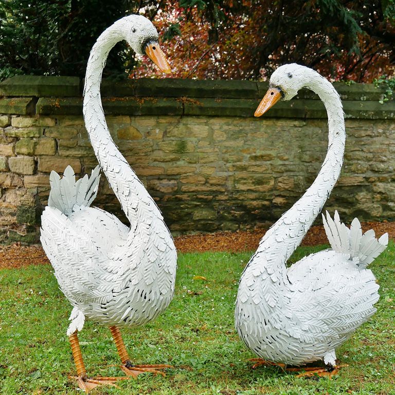 Large Swan Statue - White Metal - Resin