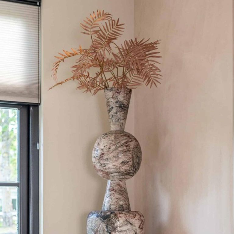 Florry Vase - Black and White - Metal