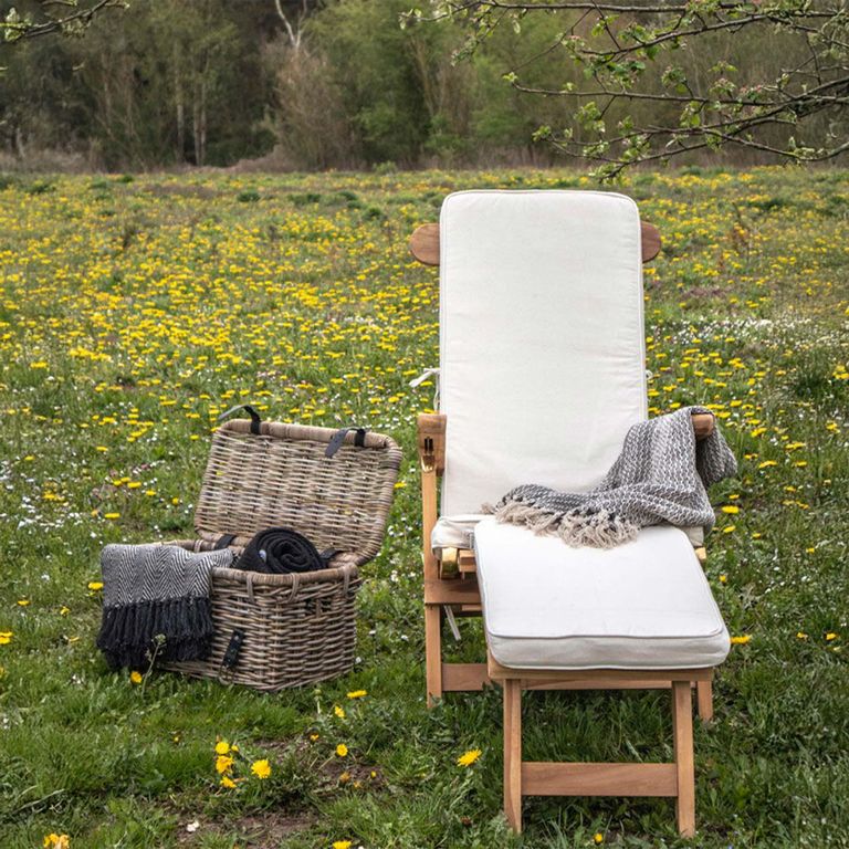 Arrecife Garden Deck Chair - Large - Natural - Teak Wood