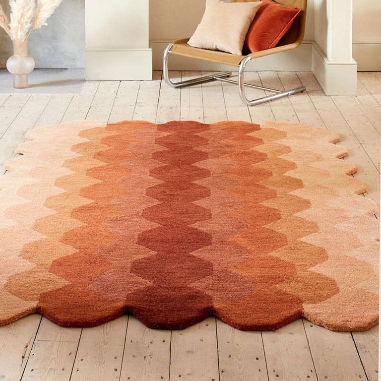 Contemporary Design Hive Rug - Rust - Sizes Available