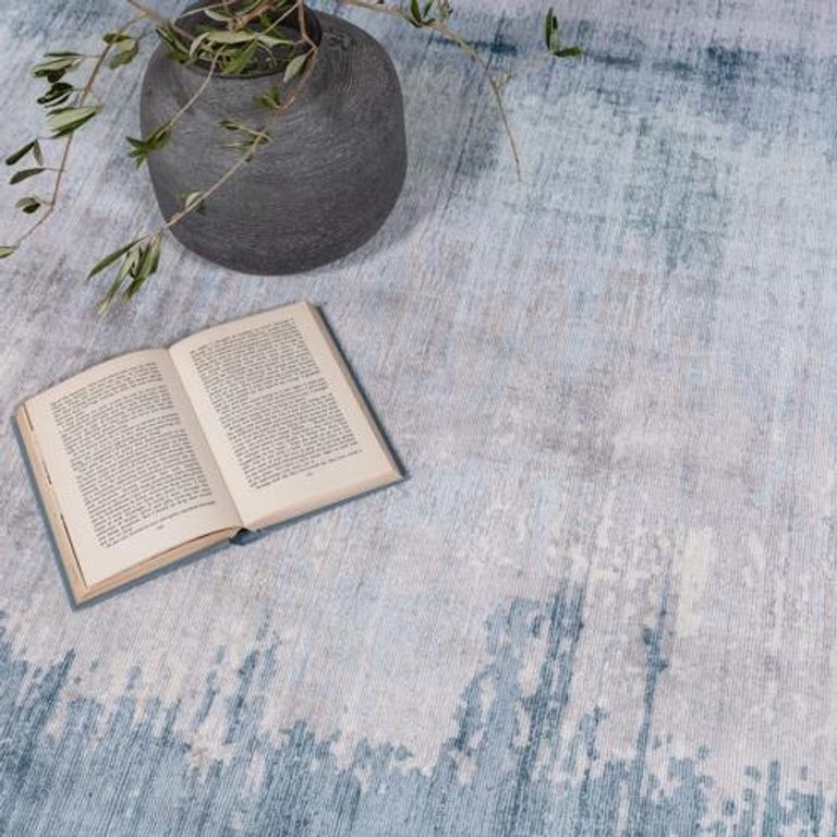 Contemporary Design Juno Rug - Aquamarine - Sizes Available