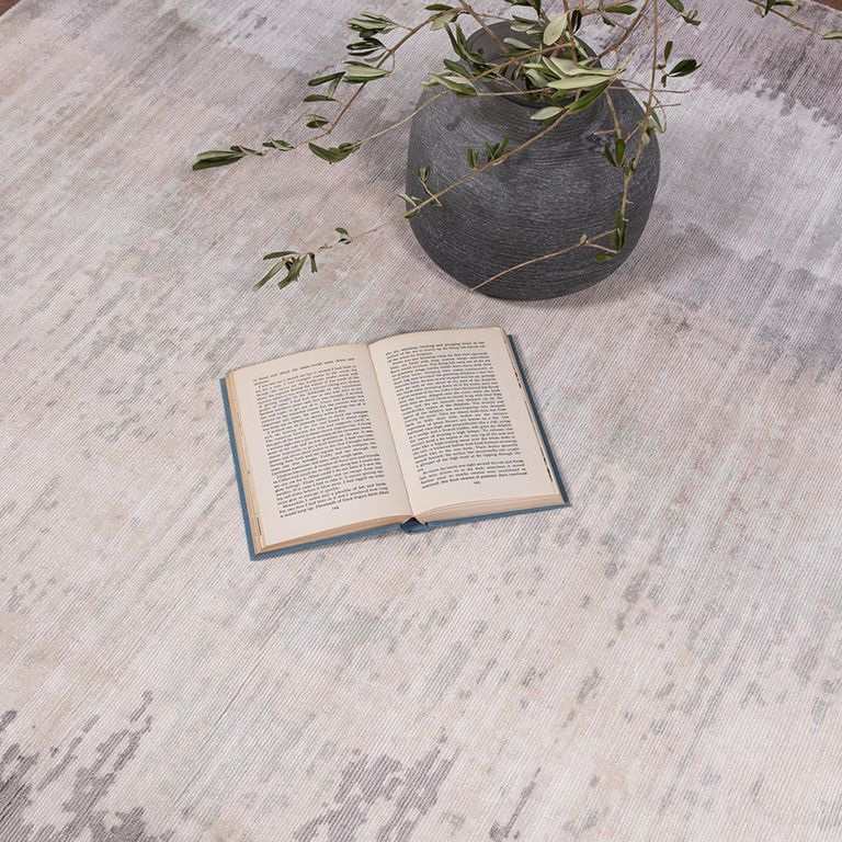 Contemporary Design Juno Rug - Greige - Sizes Available