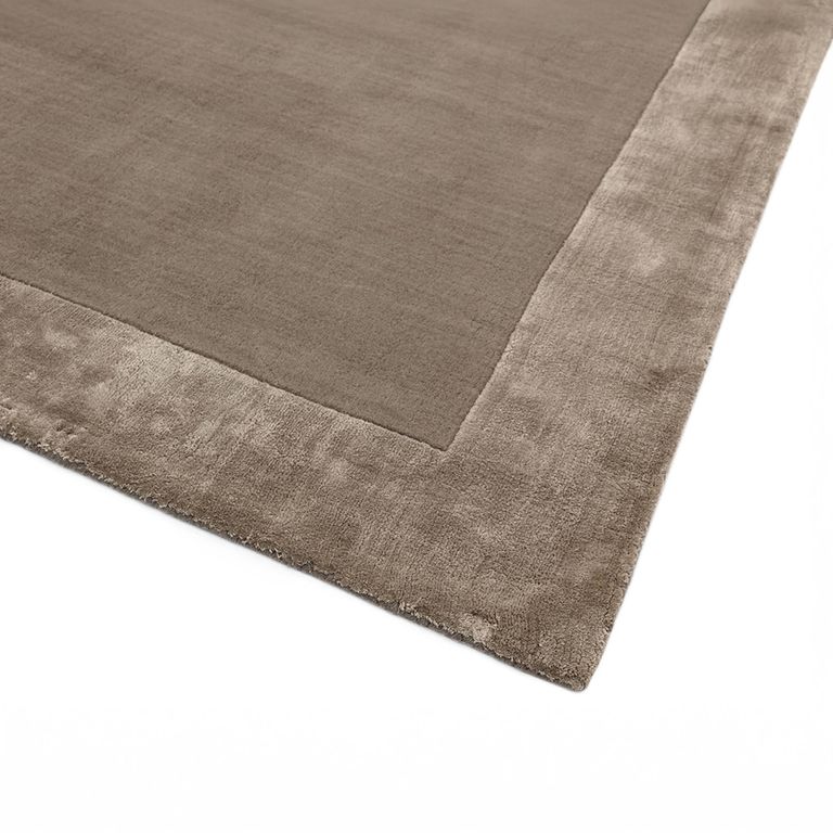 Contemporary Plain Ascot Rug - Taupe - Sizes Available