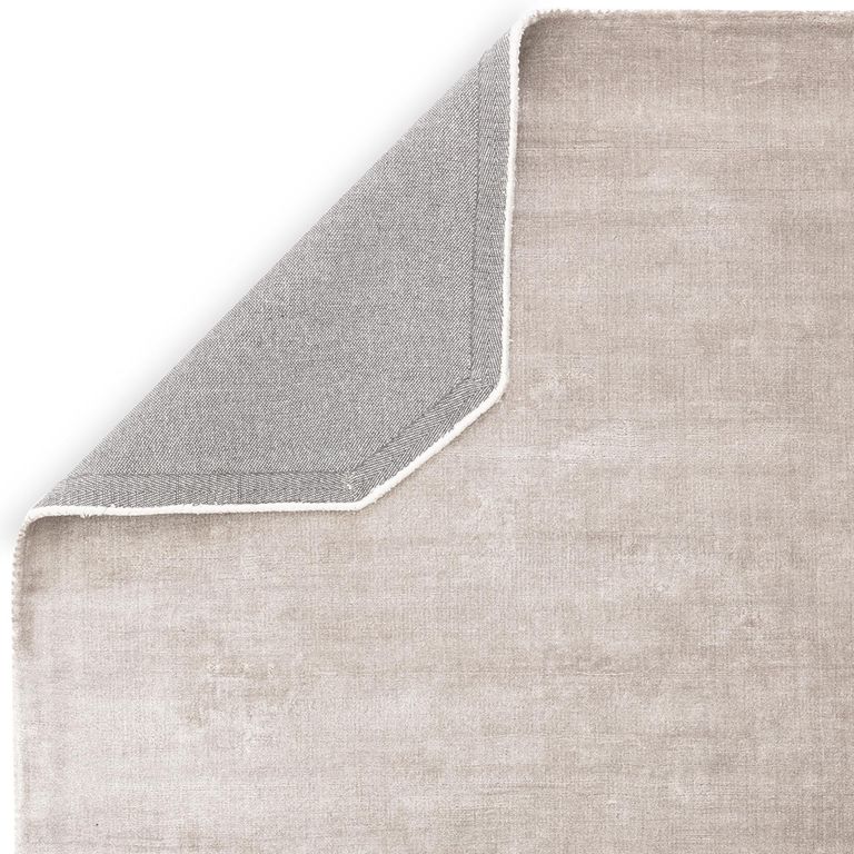 Contemporary Plain Gleam Rug - Silver - Sizes Available