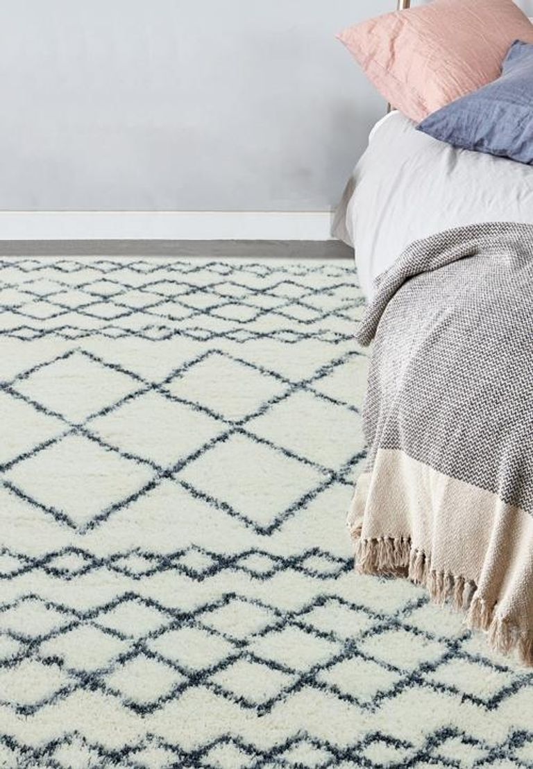 Cosy Textures Alto Rug - AL02 - Cream and Grey - Sizes Available