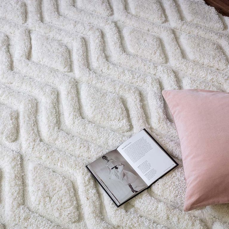 Cosy Textures Harrison Rug - Off White - Sizes Available