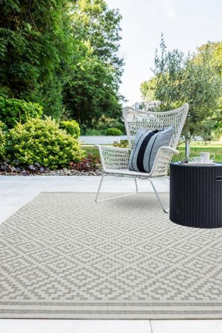Easy Patio Rug - Diamond 11 - Grey - Sizes Available