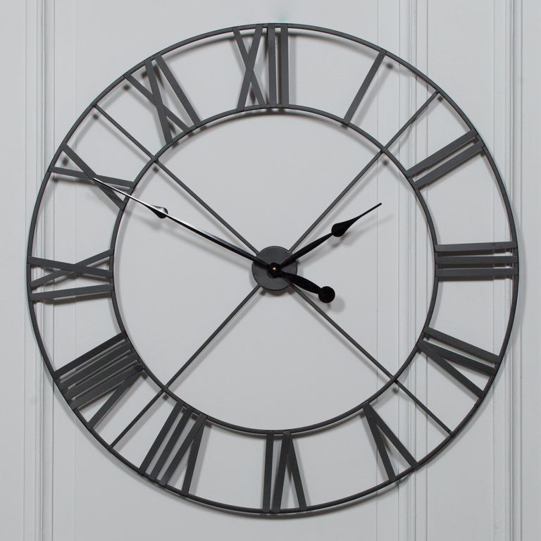 Wall Clock - Black Metal - Round - Large