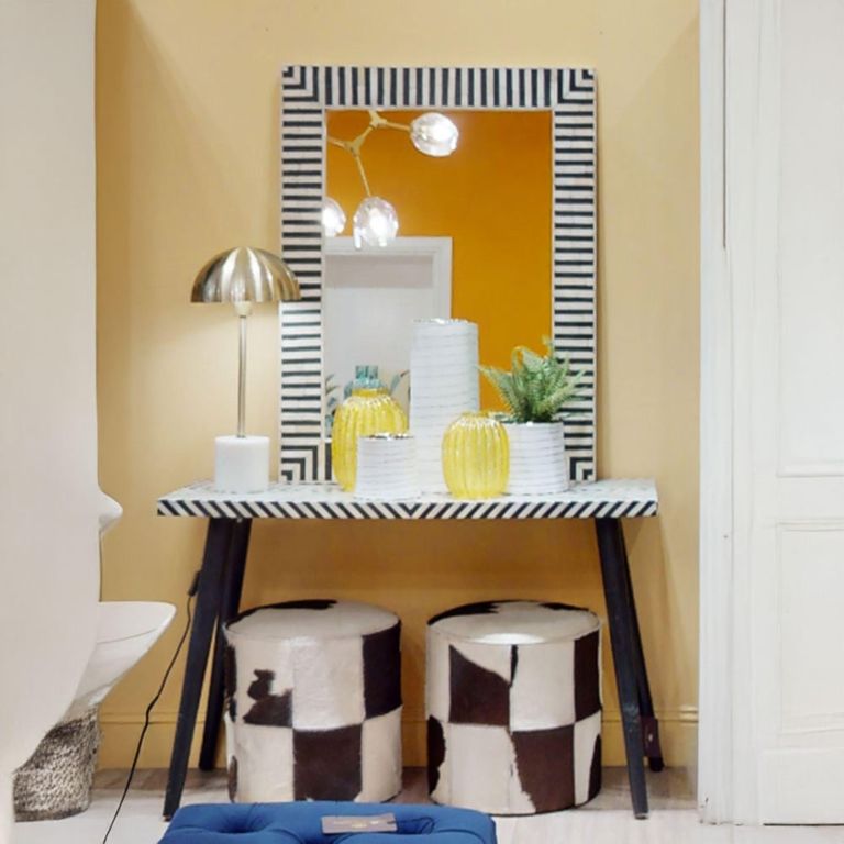 Kensington Townhouse Pouffe - Round - Black and White Leather