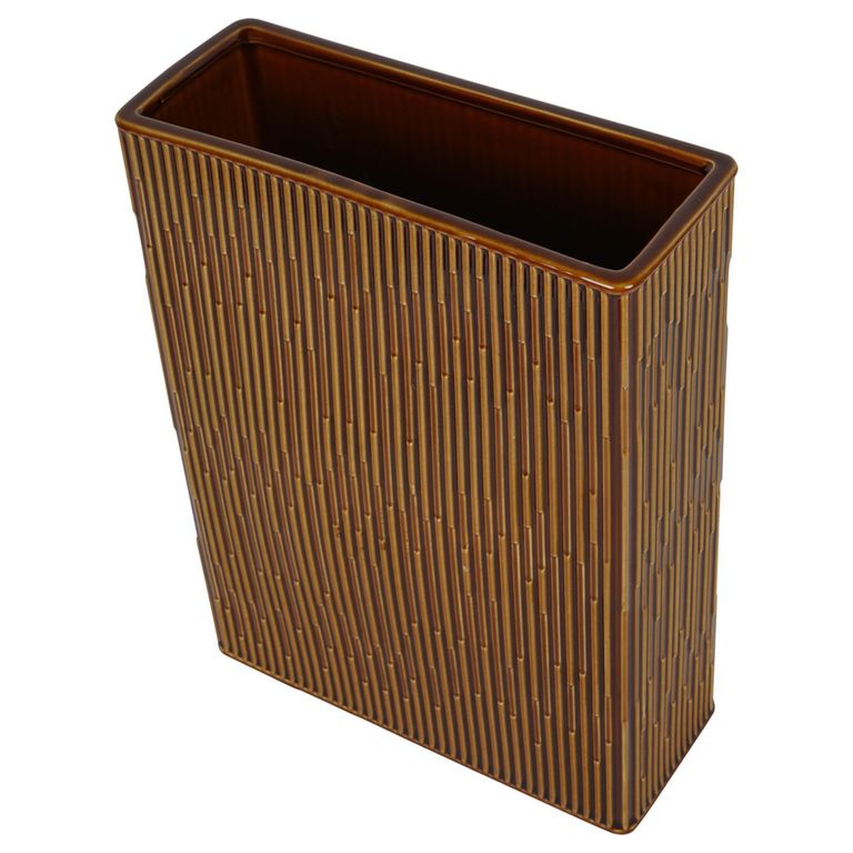 Elk Vase - Terracotta Ceramic