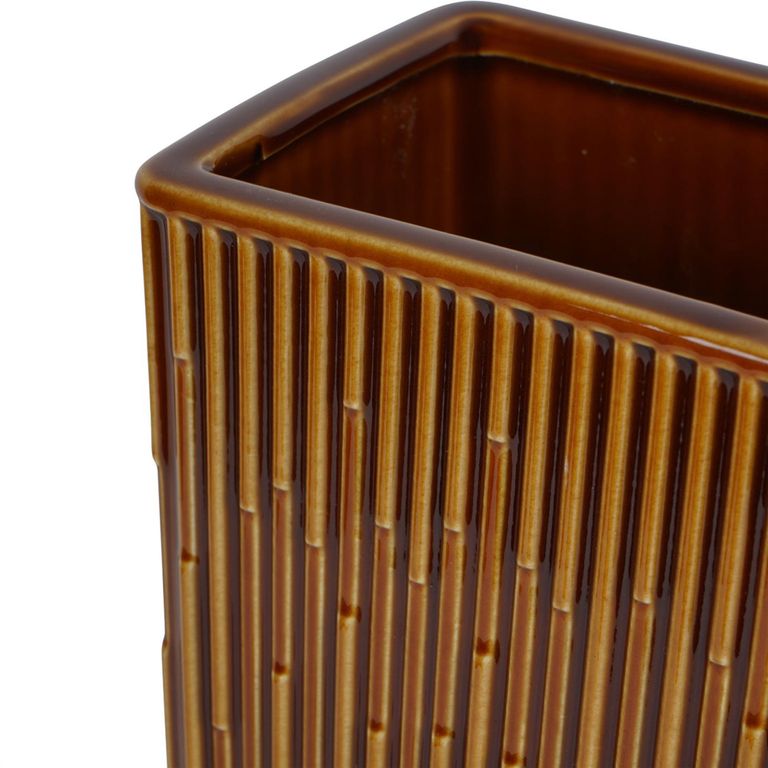 Elk Vase - Terracotta Ceramic