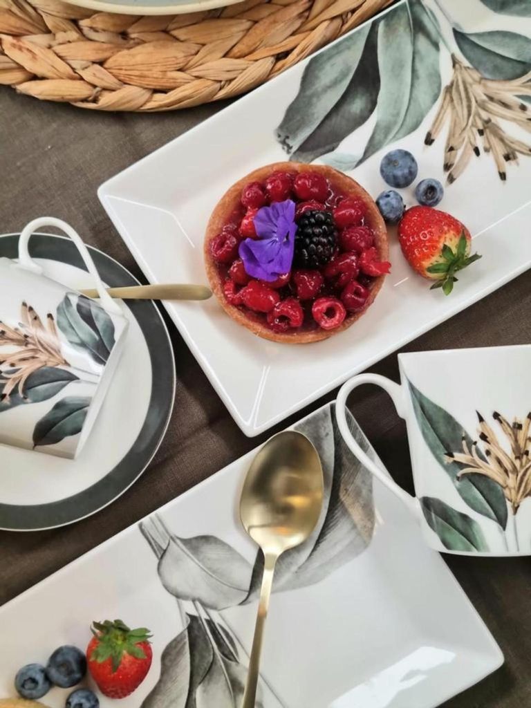 Birds of Paradise 2 Platter - White, Grey and Green - Bone China - Set of 4