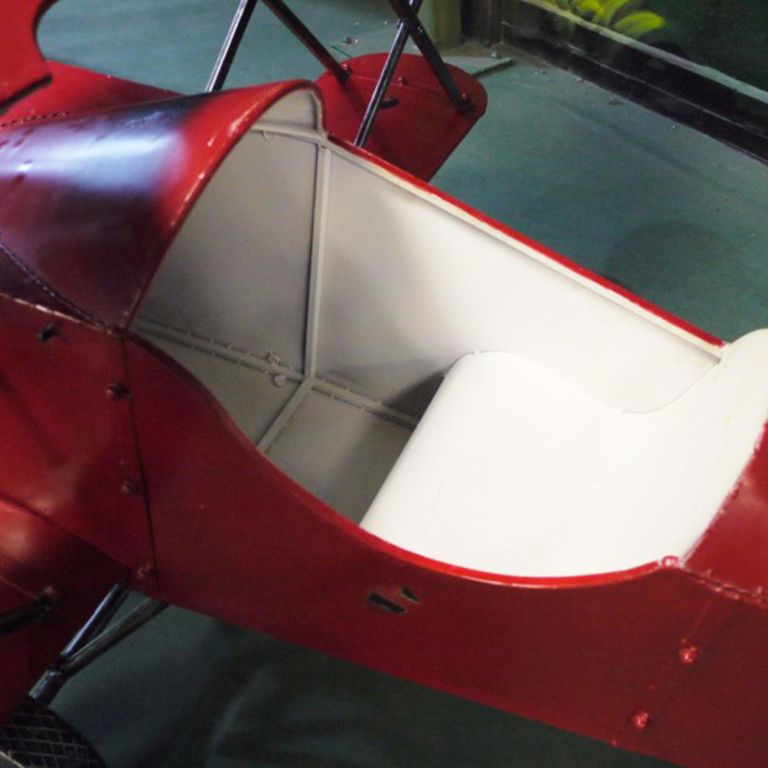 Aeroplane Statue - Red - Metal