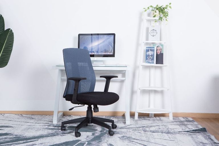 Leake Grey Mesh Operator Chair With Arms - AOC1705GRY