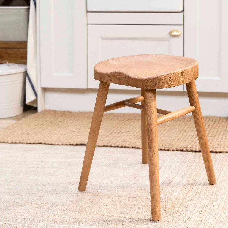 Lilley Stool Natural