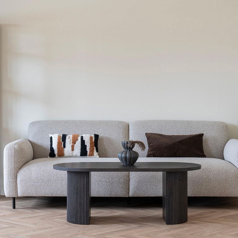 Boavista Coffee Table - Oval - Fluted - Dark Wood