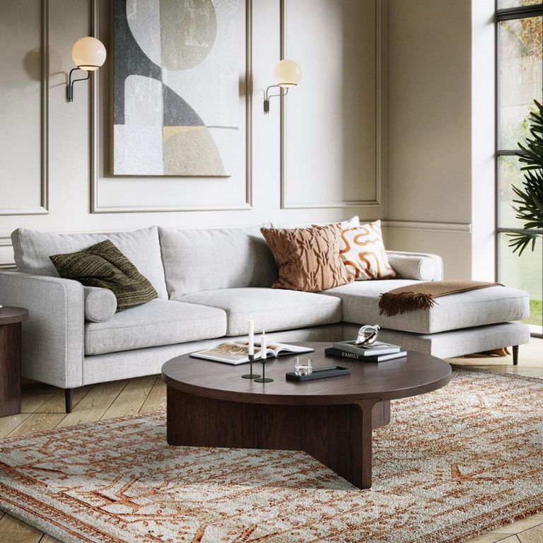 California Coffee Table - Large Round - Dark Oak