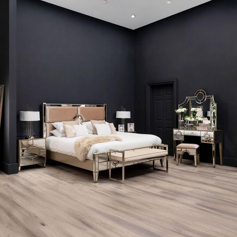 Knightsbridge Console Table - 5 Drawer - Mirrored with Gold Trim