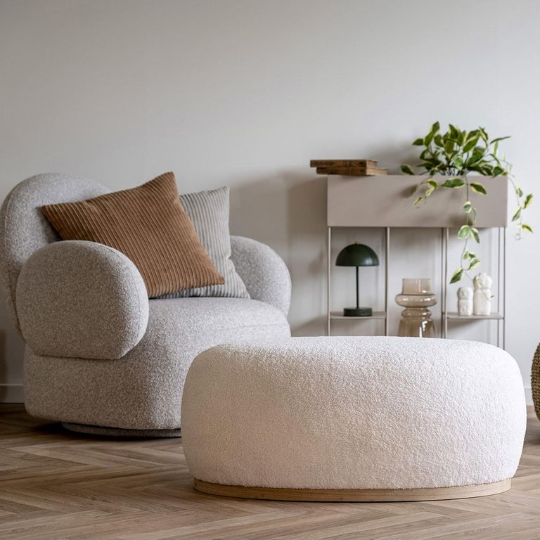 Messina Lounge Chair - Light Grey - Boucle Fabric - Swivel