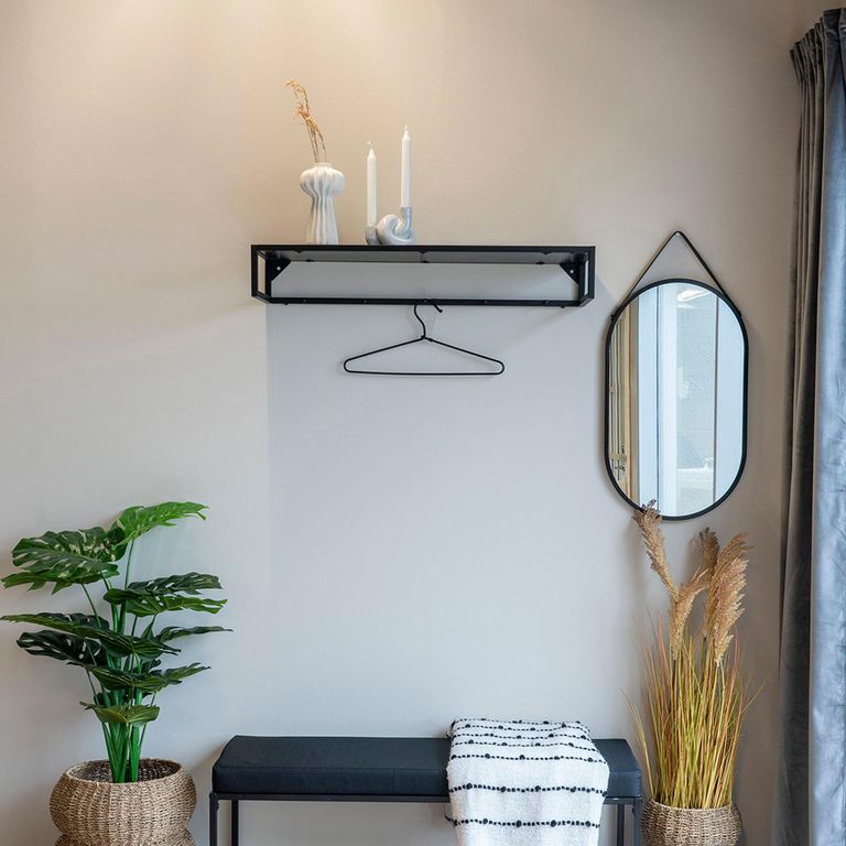 Helotes Mirror - Oval - Hanging Wall - Black - 35cm x 60cm