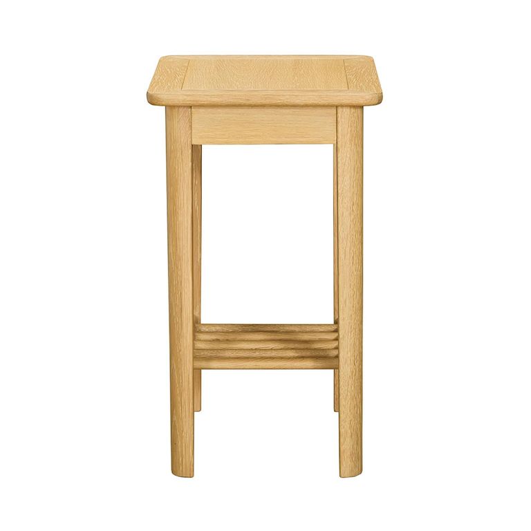 Twyford Lamp Table - with Shelf - Oak