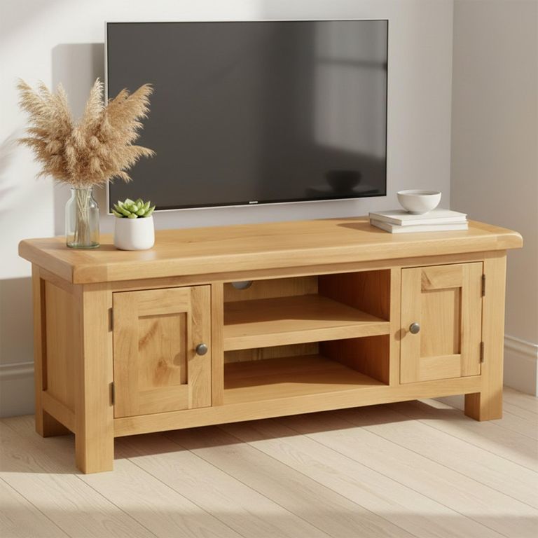Salisbury Premium Small TV Unit - 2 Door - Oak