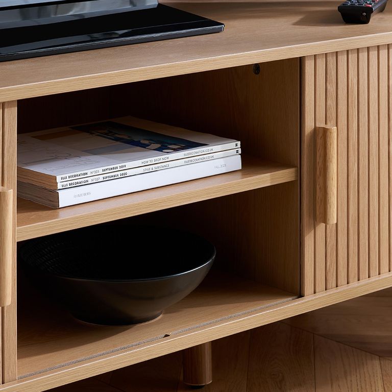 Axel TV Unit - Small - Oak Fluted