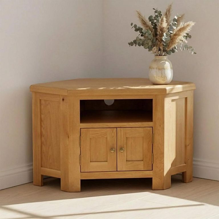 Clearance - Salisbury Premium Corner TV Unit - 2 Door - Oak - FSS16977