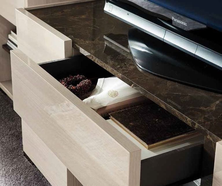 Teodora TV Unit - 166cm - Cream Gloss