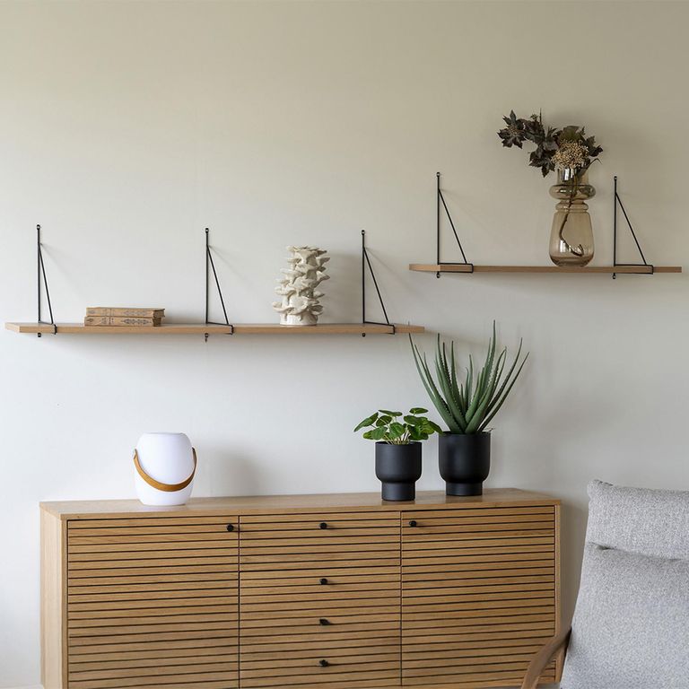 Chiba Wall Shelf - Wooden Large - Natural