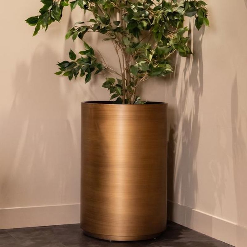Richmond Interiors Planter