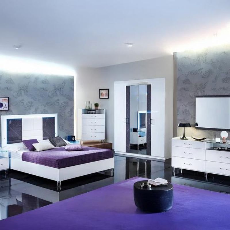 Ben Cristal Grey Marble Bedroom