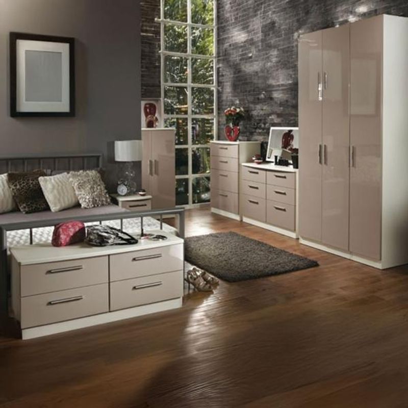 Knightsbridge High Gloss Mushroom and Cream