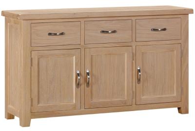 Wilmont Oak 150cm Medium Sideboard 3 Doors