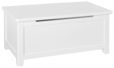 Product photograph of Henley White Blanket Box from Choice Furniture Superstore